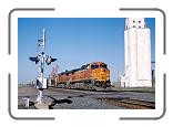 BNSF 4779 West at Panhandle TX on April 27, 2001 * 800 x 539 * (162KB)